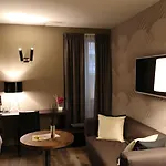 Готель San Carlo 4*